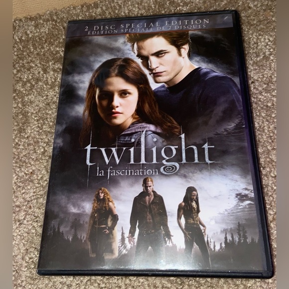 Twilight 2 Disc Special Edition DVD - Picture 1 of 2